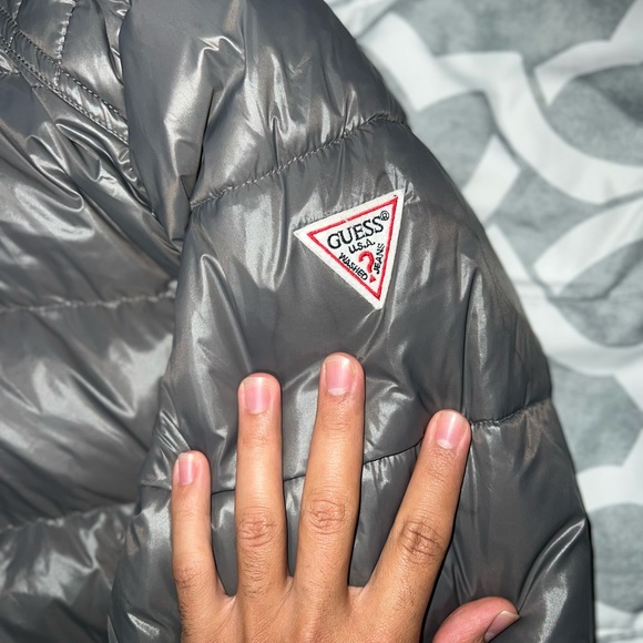 Men Guess puffer Jacket - Picture 2 of 4